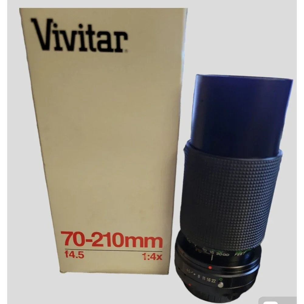 Vivitar Lens - 70-210 mm - f4.5 - Macro - 1:4x - C/FD - Canon - w/Box - Untested
